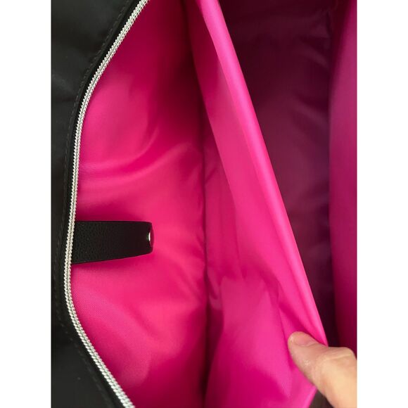 NWT Sarah Jessica Parker RFID convertible weekender bag in black and candy - Picture 10 of 15